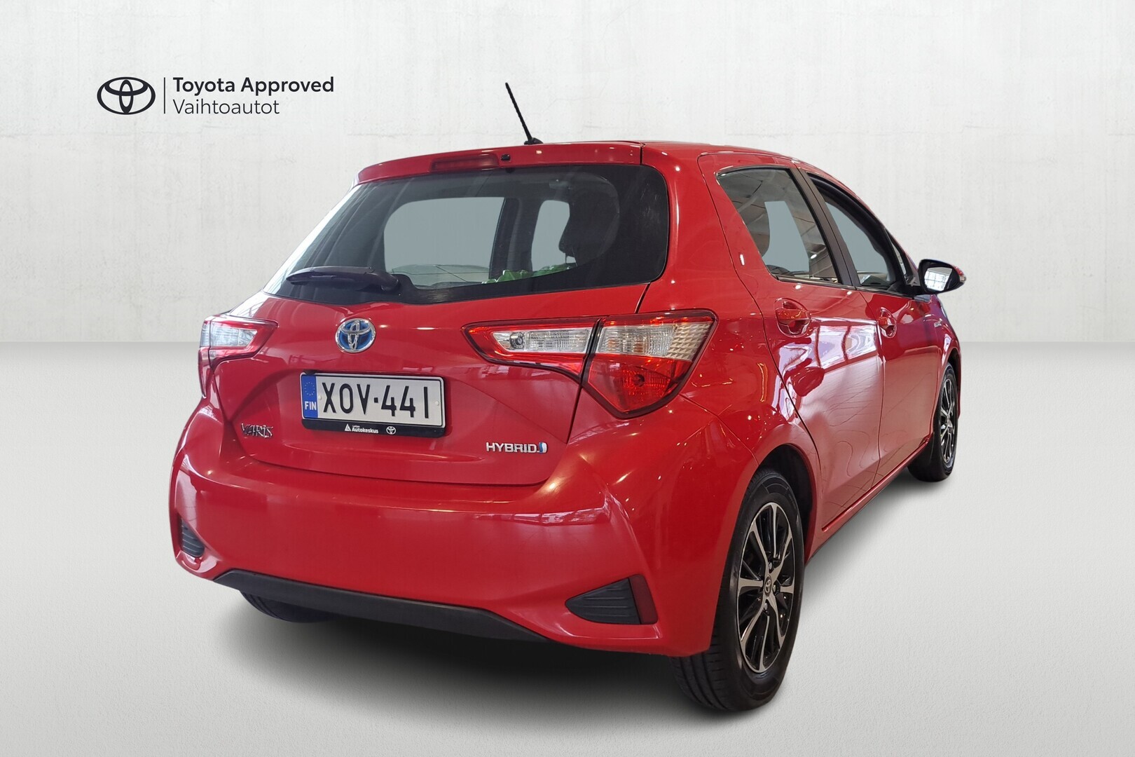 TOYOTA Yaris 2018
