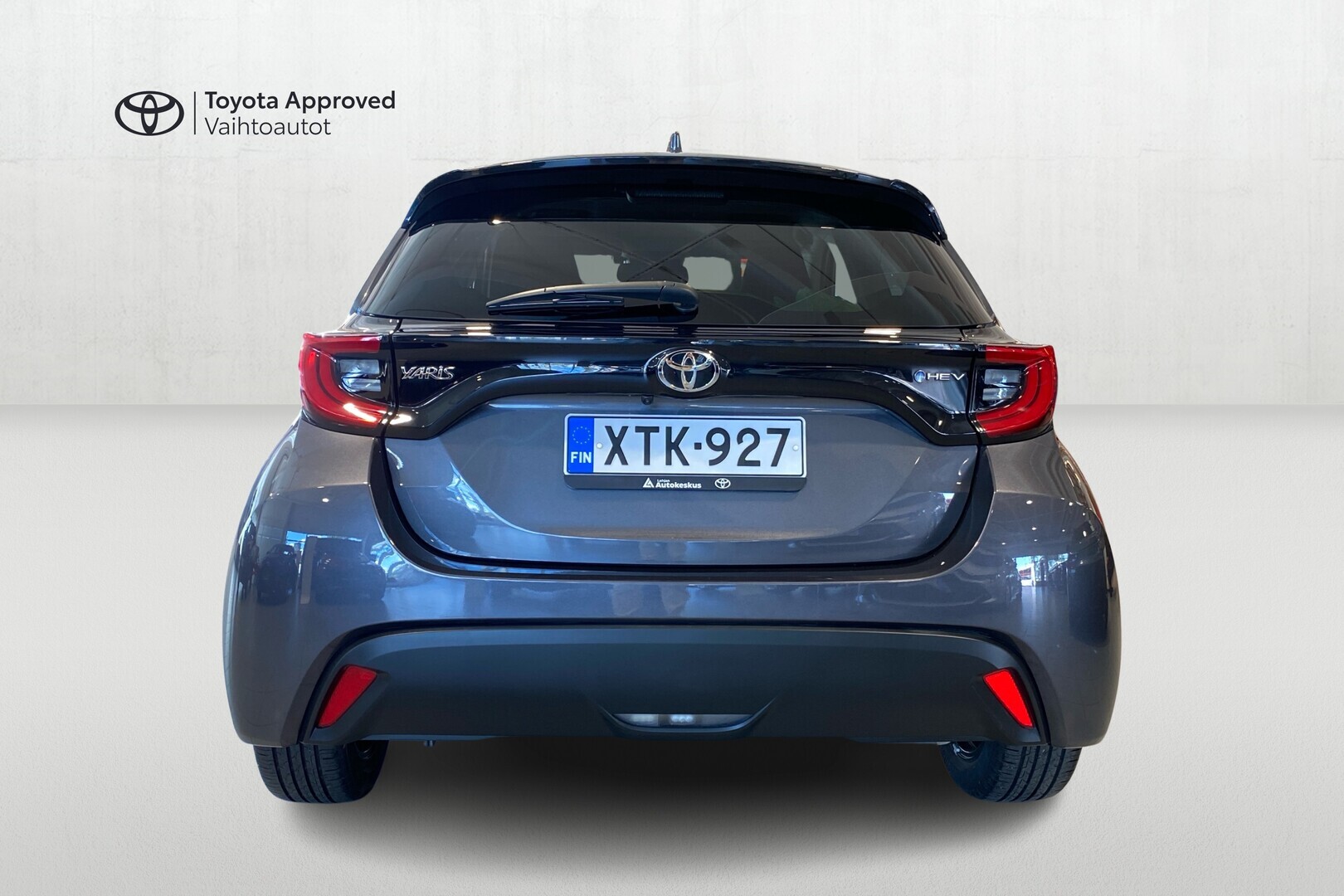 TOYOTA YARIS 2025