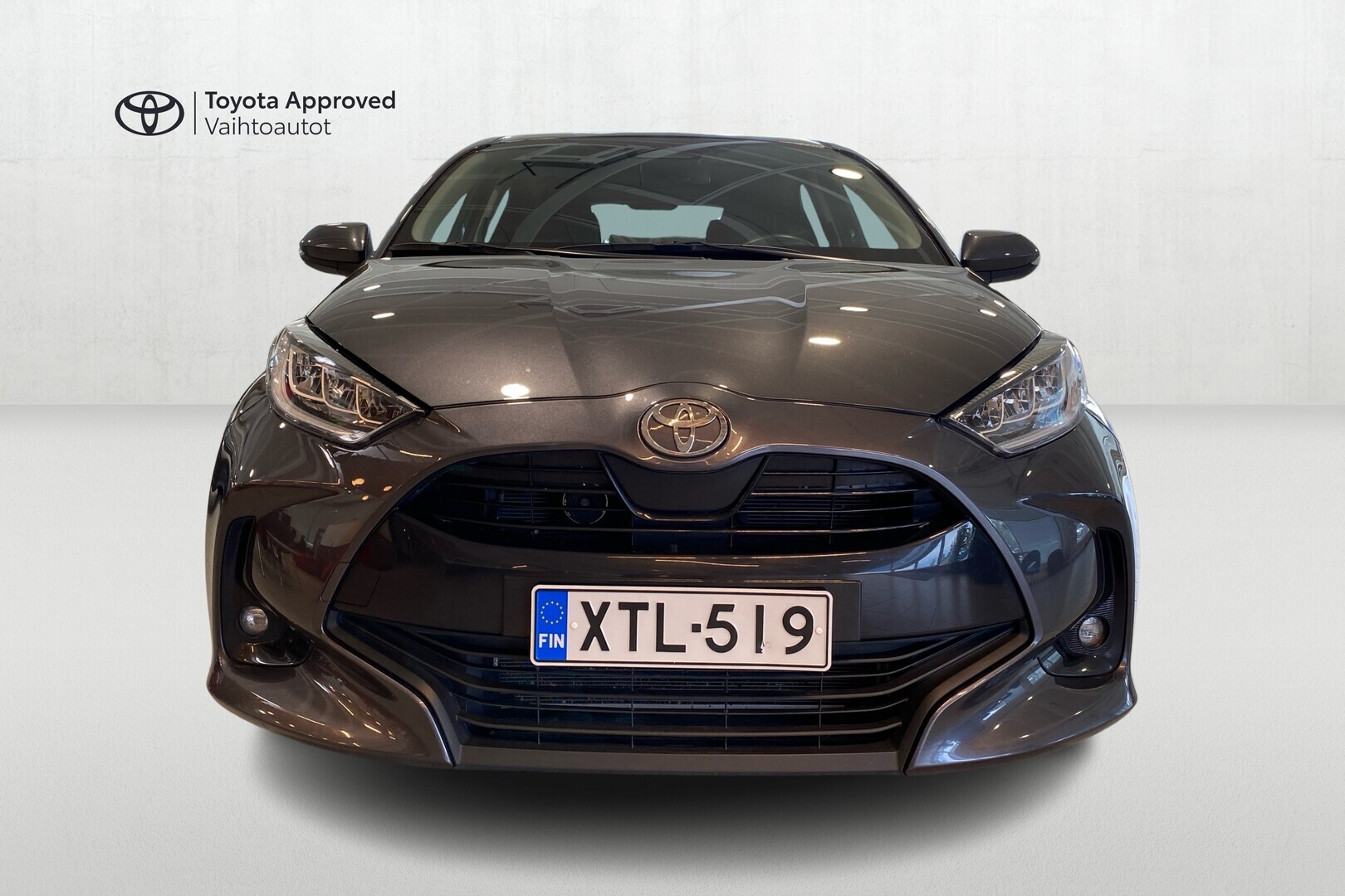 TOYOTA YARIS 2025