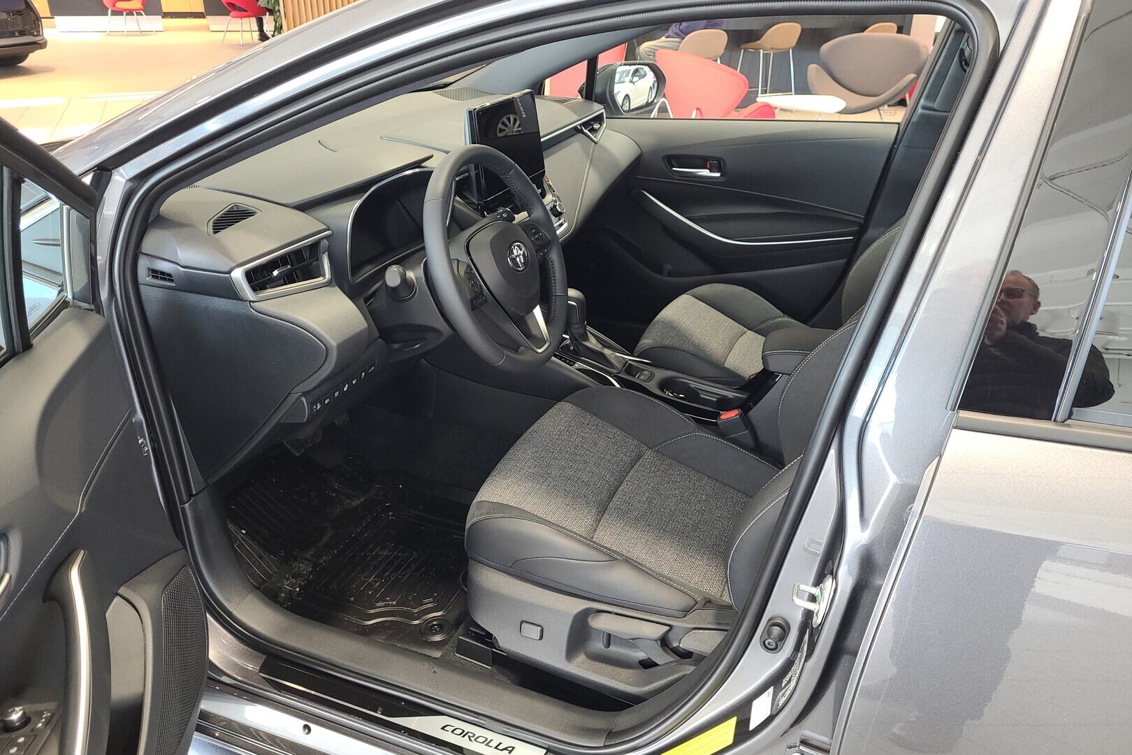TOYOTA COROLLA 2026