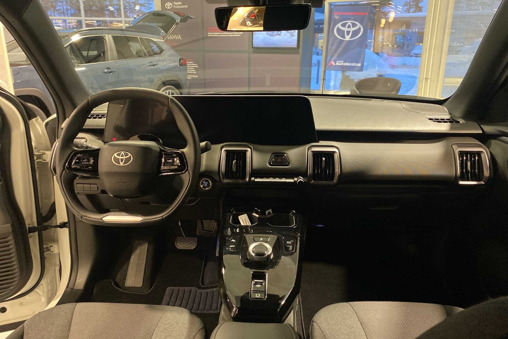 TOYOTA Urban Cruiser 2026