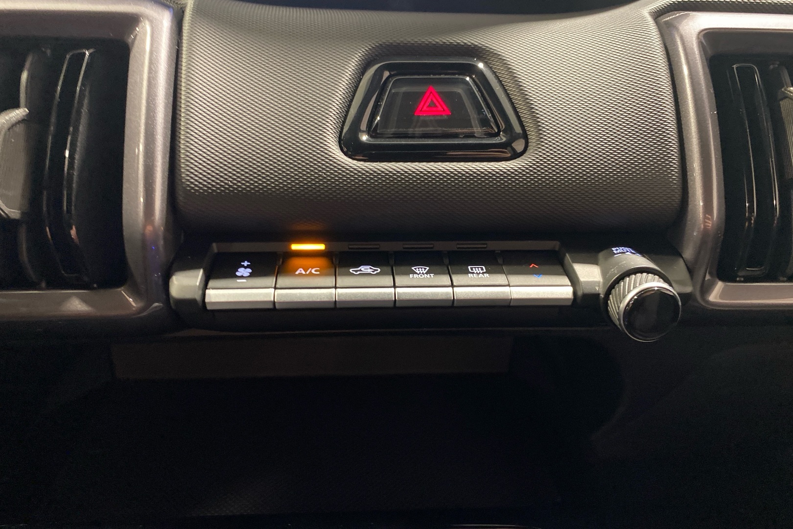 TOYOTA Urban Cruiser 2026