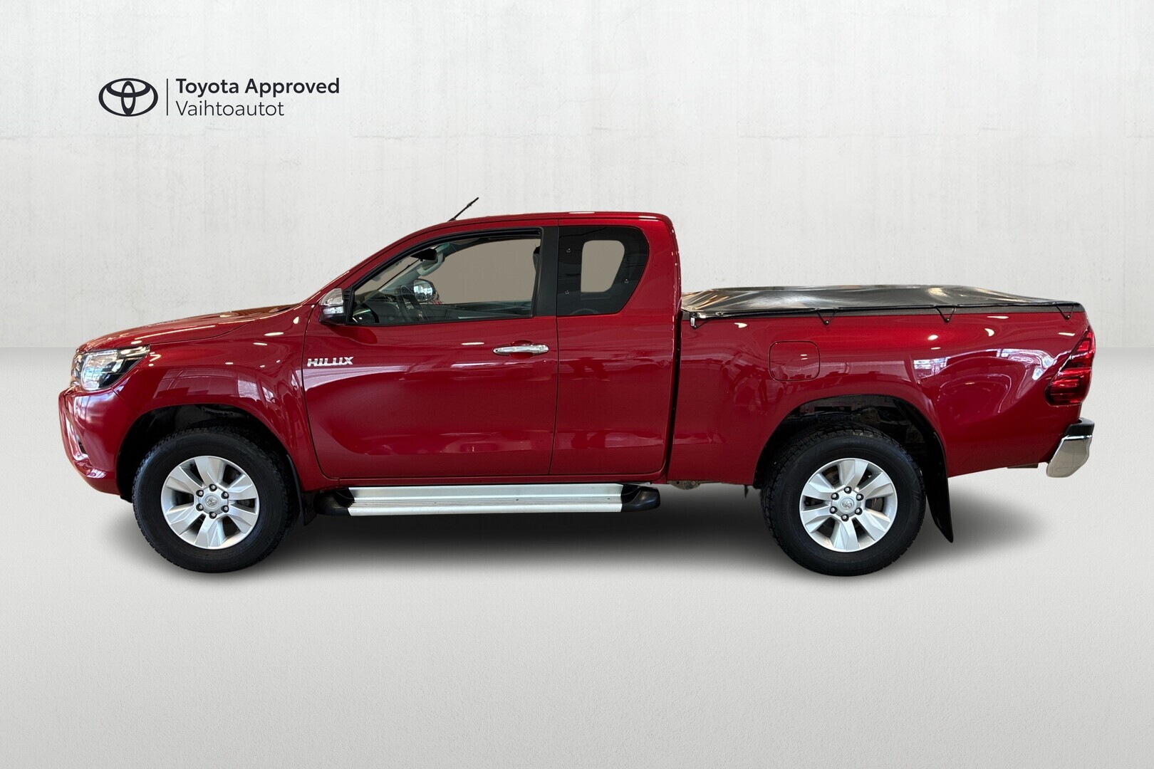 TOYOTA Hilux 2016