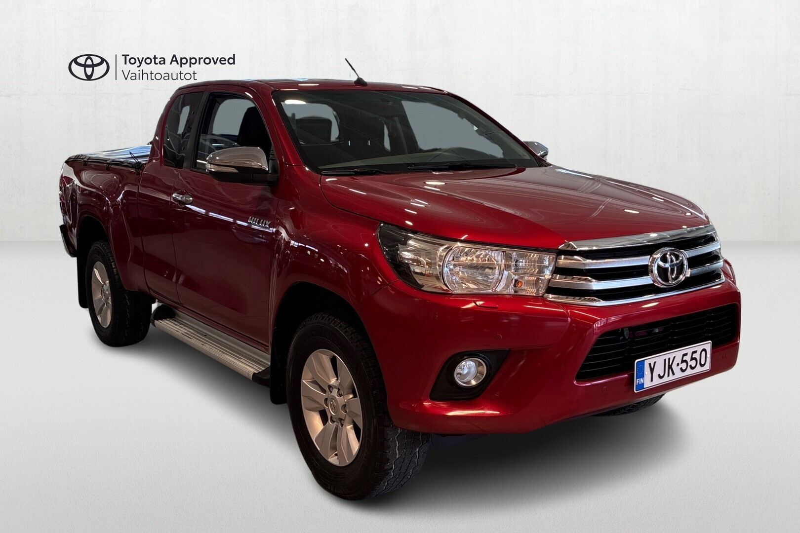TOYOTA Hilux 2016