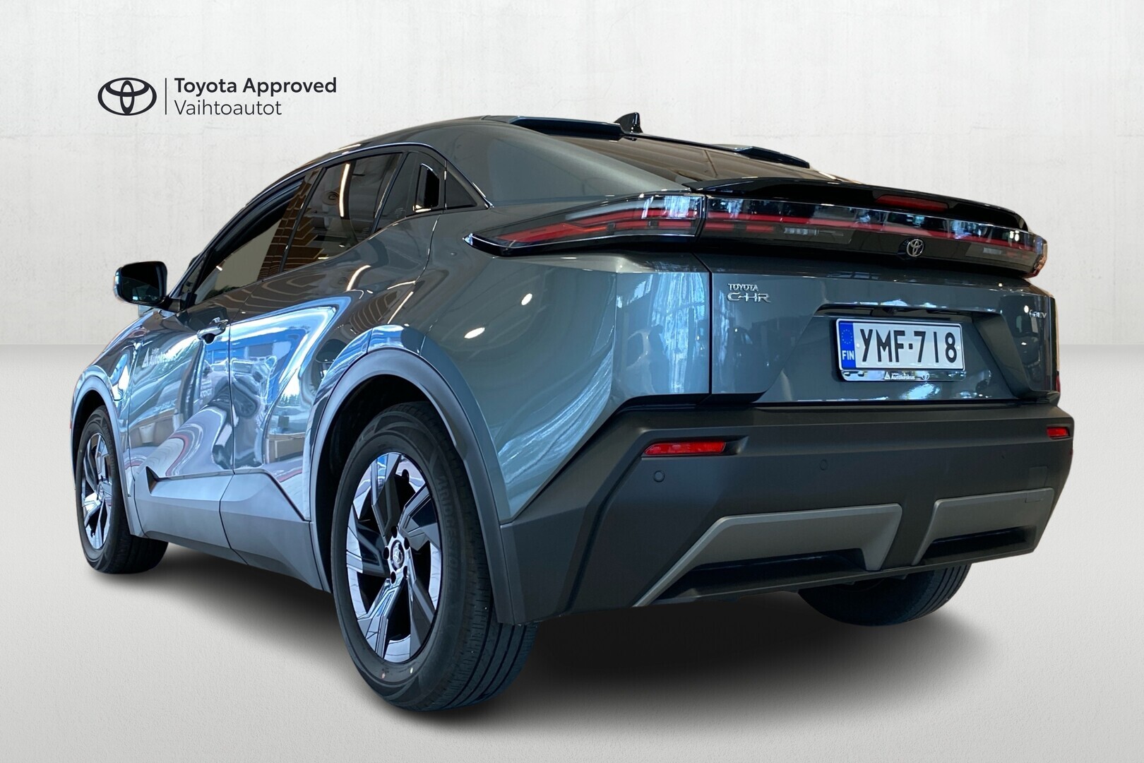 TOYOTA C-HR+ 2026