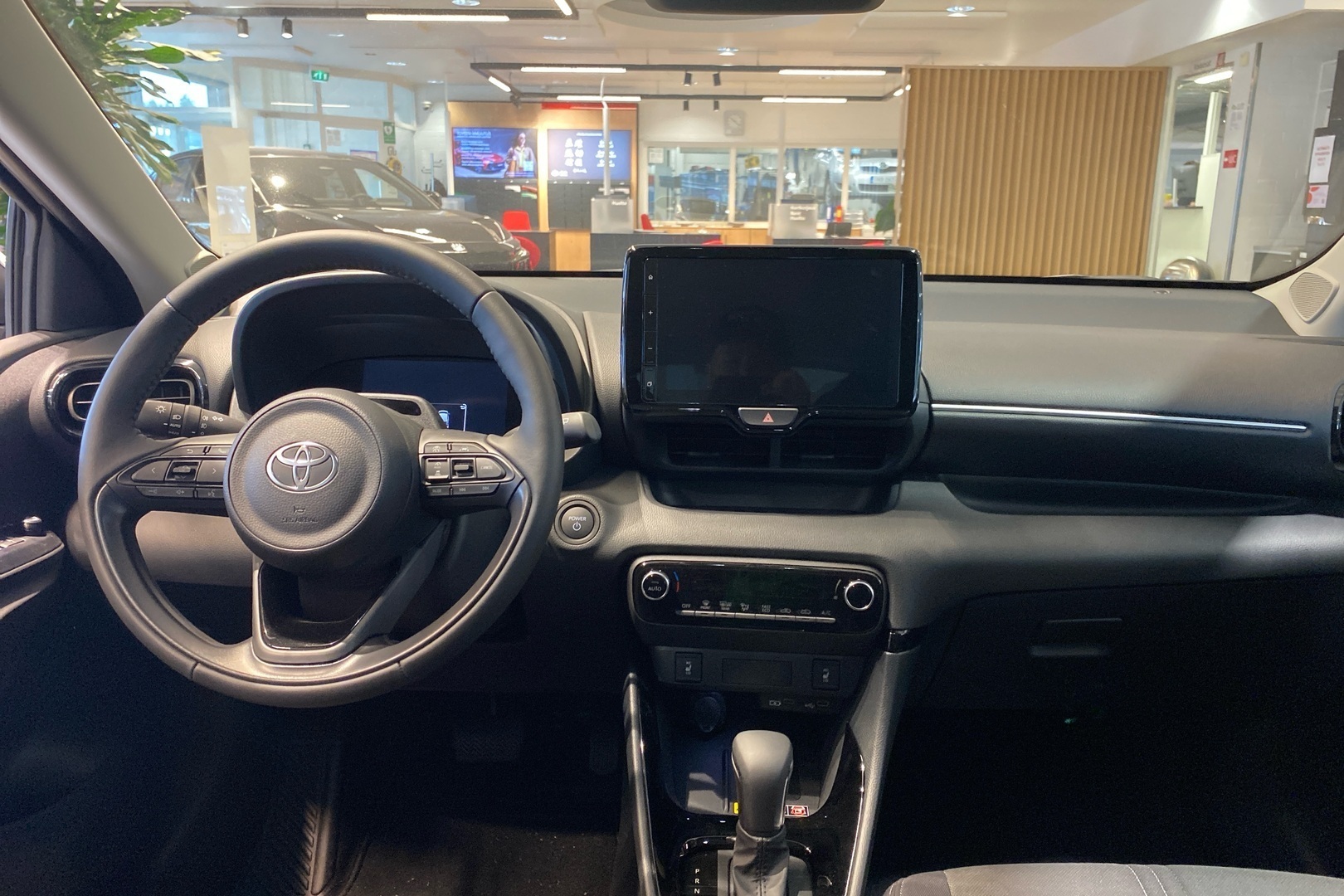 TOYOTA YARIS 2026