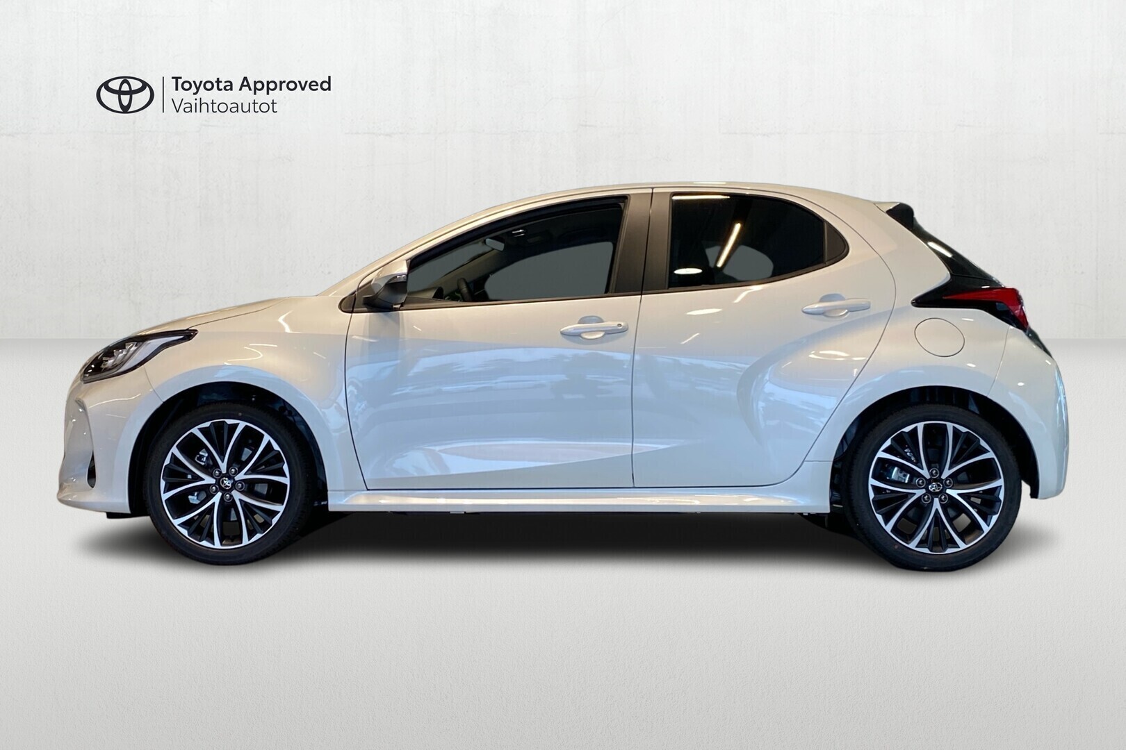 TOYOTA YARIS 2026