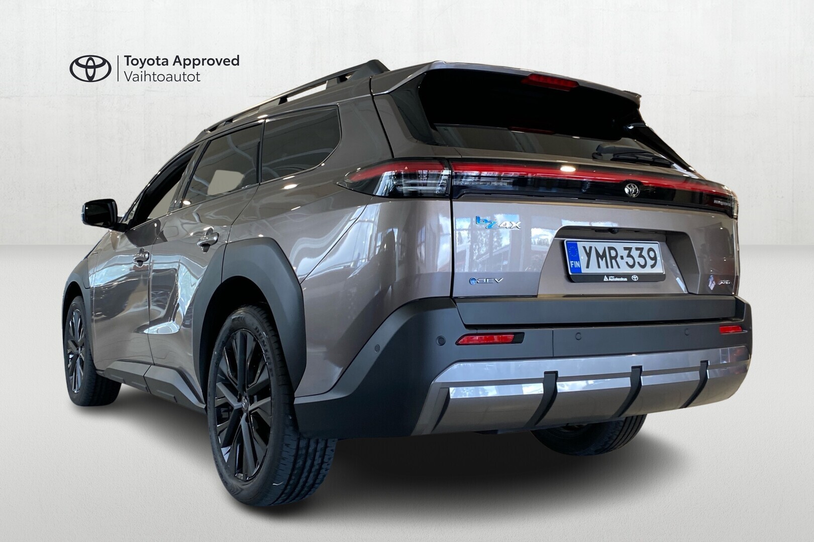 TOYOTA bZ4X Touring 2026