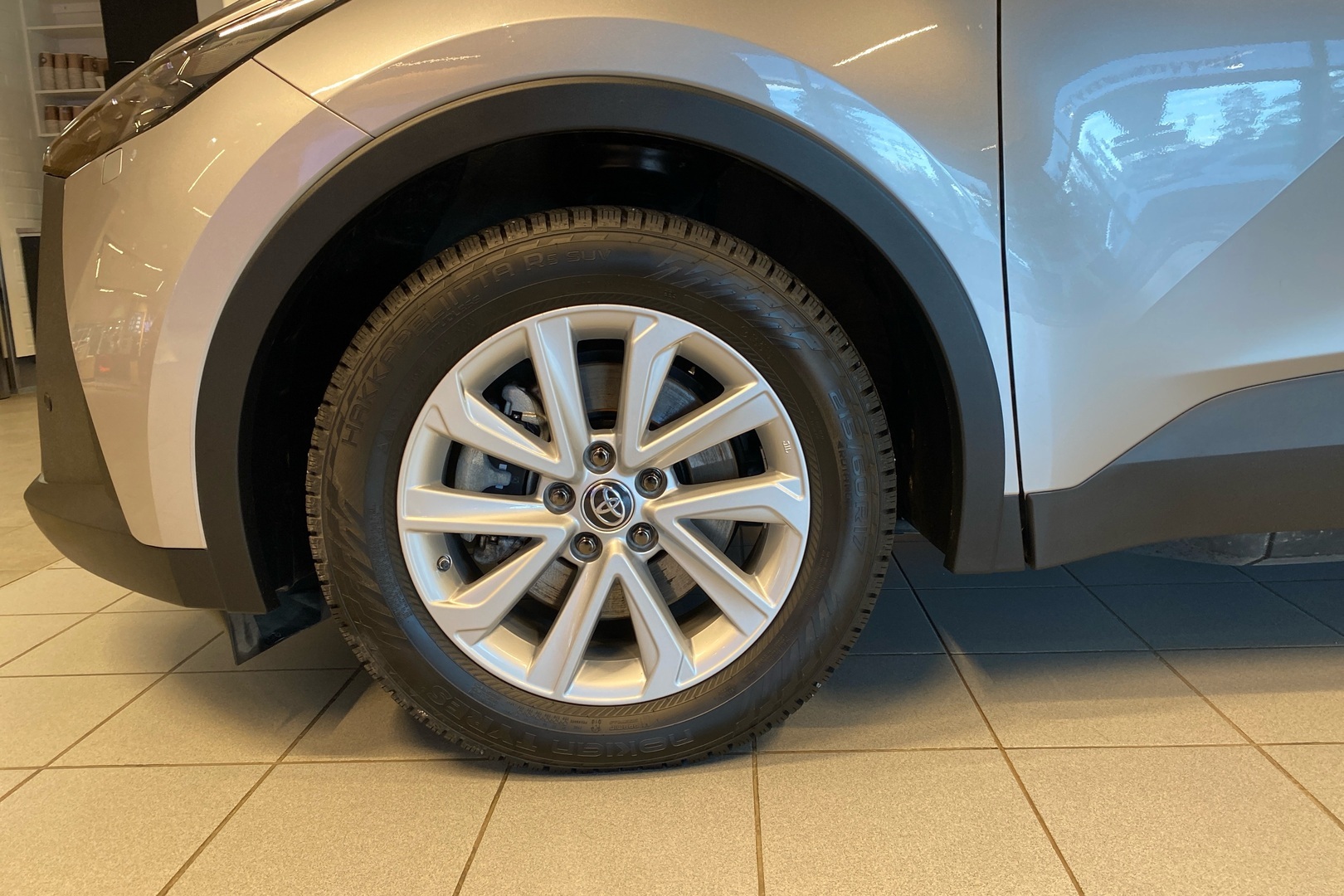TOYOTA C-HR 2025
