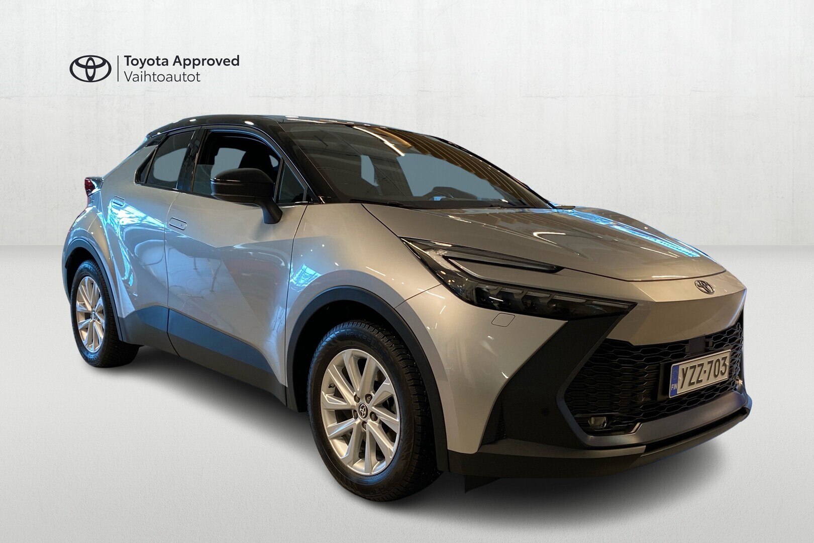 TOYOTA C-HR 2025