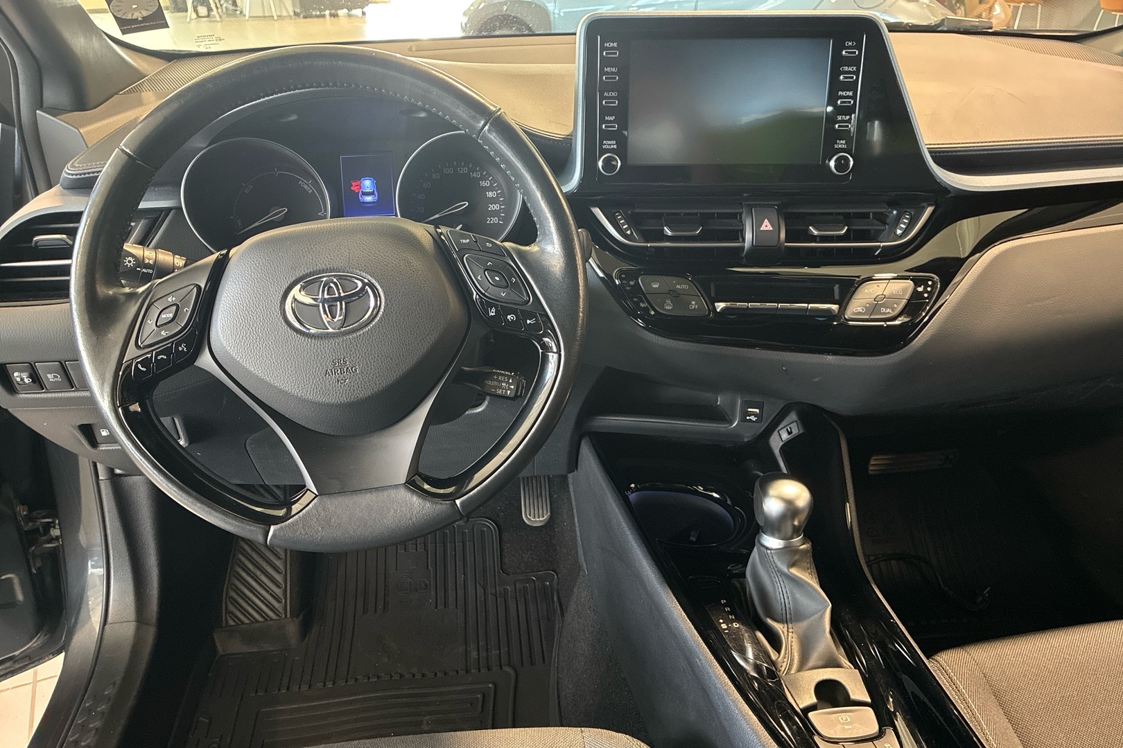TOYOTA C-HR 2020