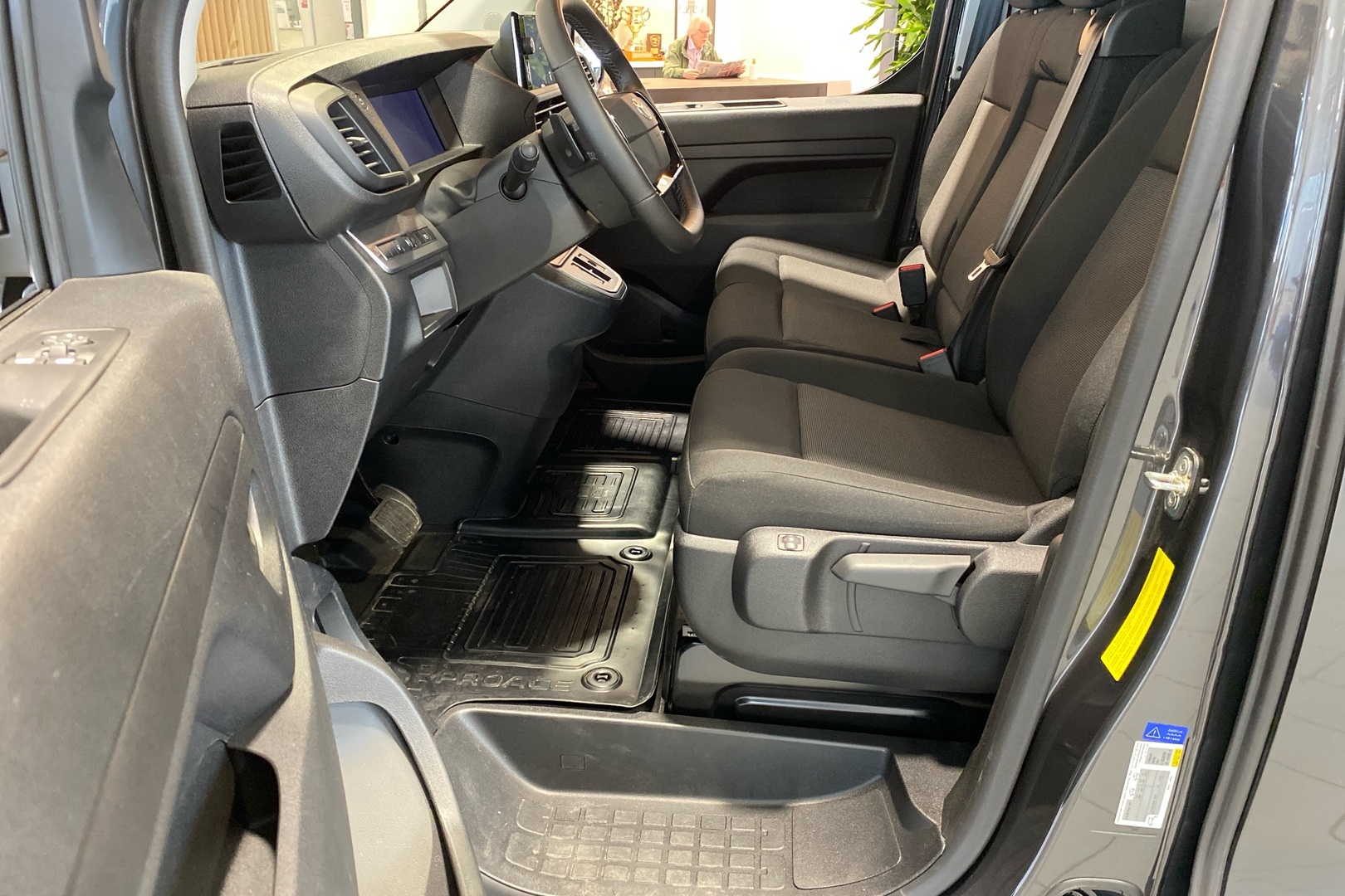 TOYOTA PROACE 2025