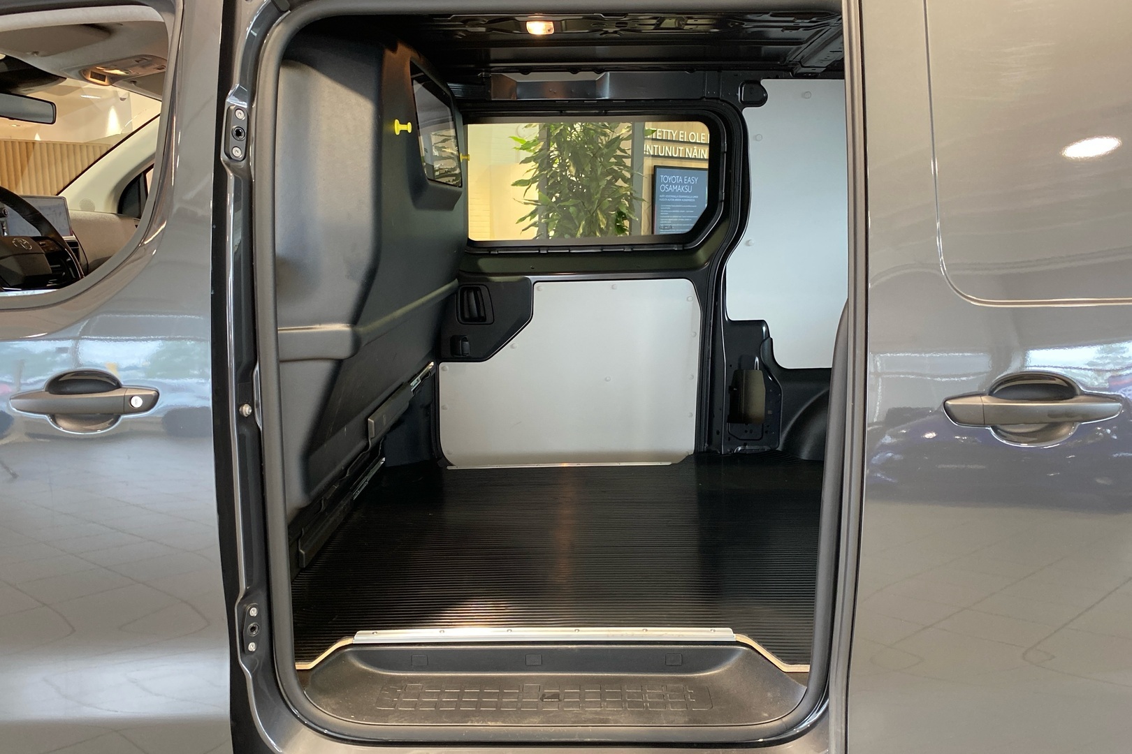 TOYOTA PROACE 2025