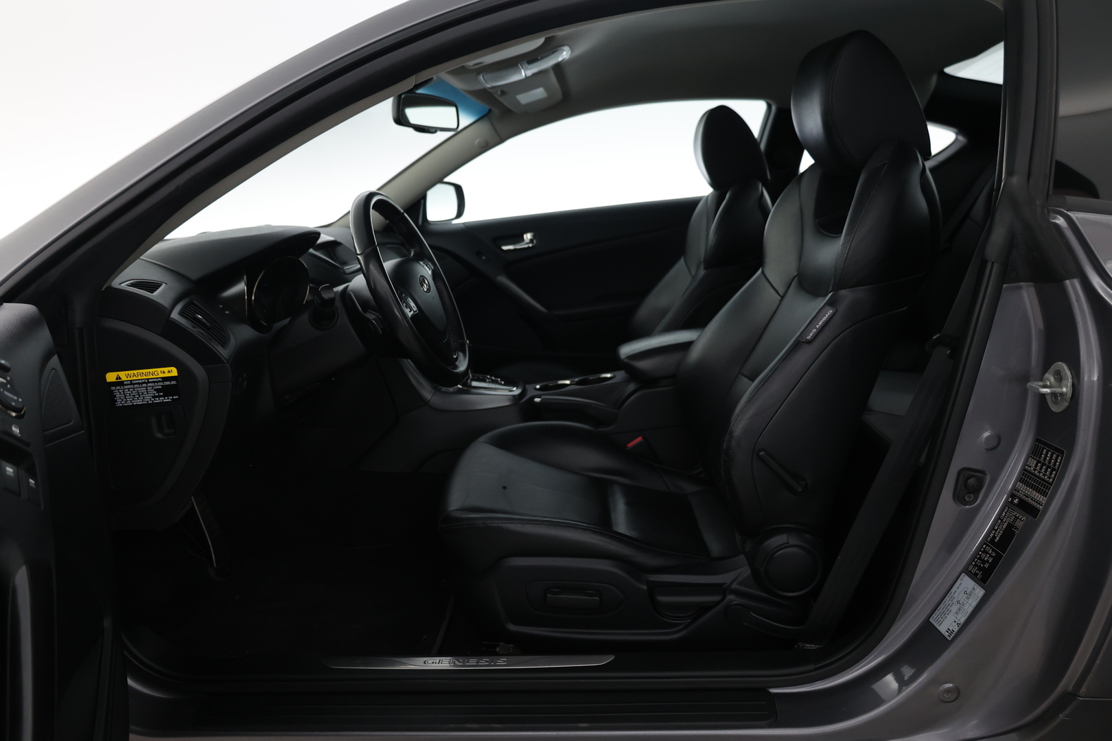 HYUNDAI Genesis Coupe 2011