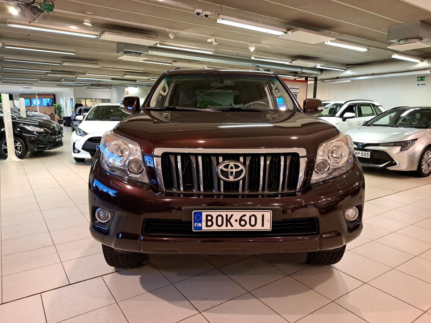 TOYOTA Land Cruiser 2010