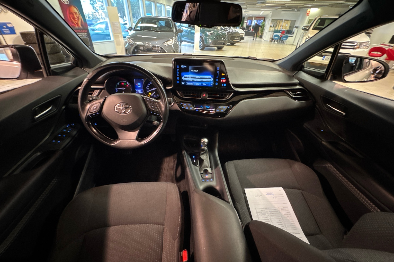 TOYOTA C-HR 2019
