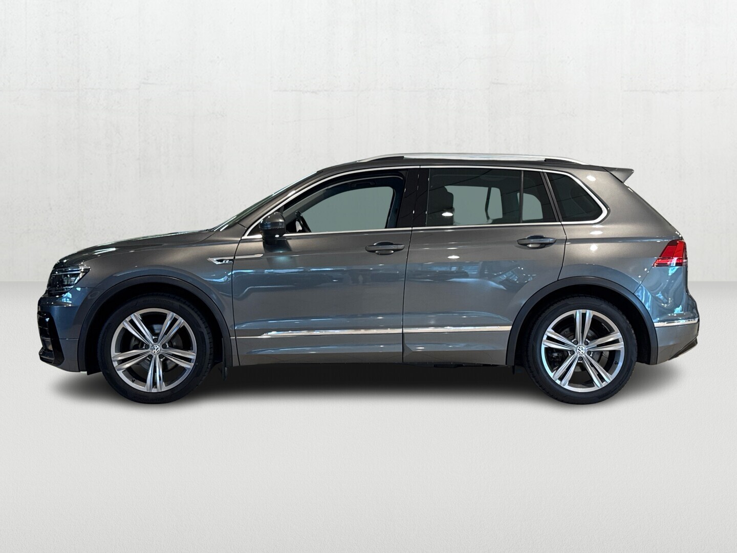 VOLKSWAGEN Tiguan 2020