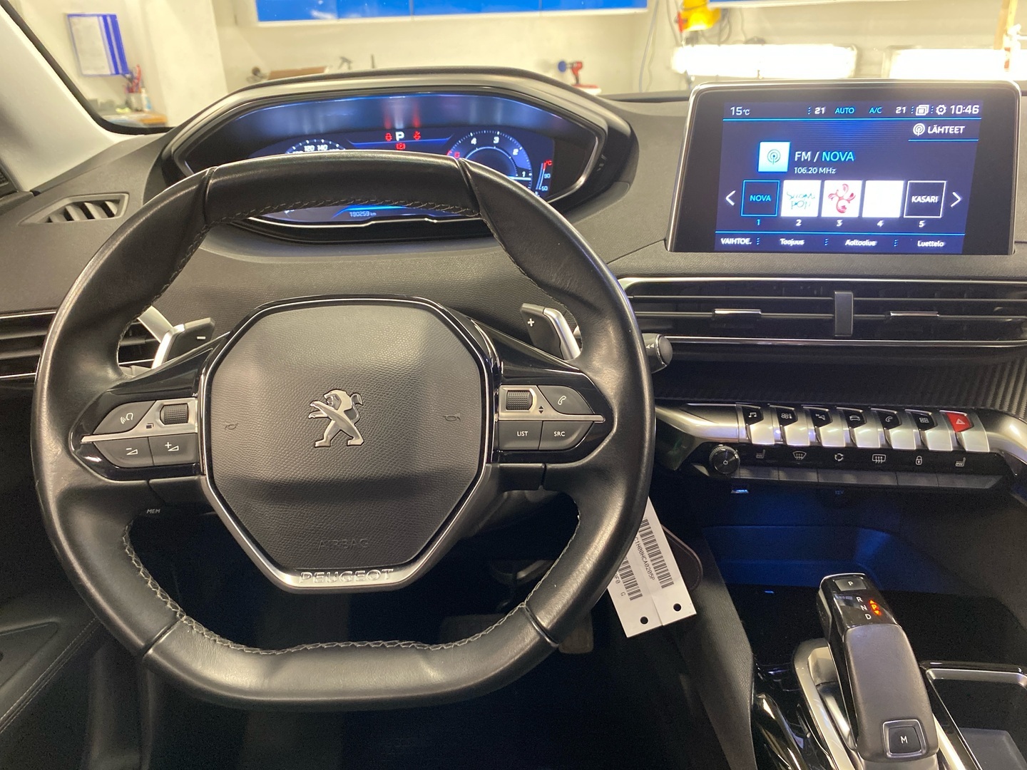 PEUGEOT 3008 2020