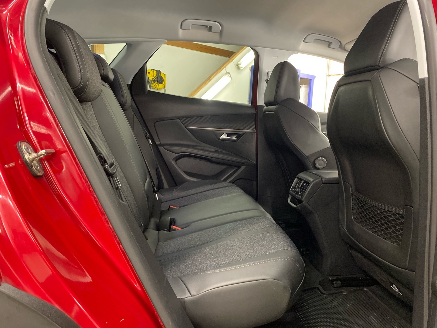 PEUGEOT 3008 2020