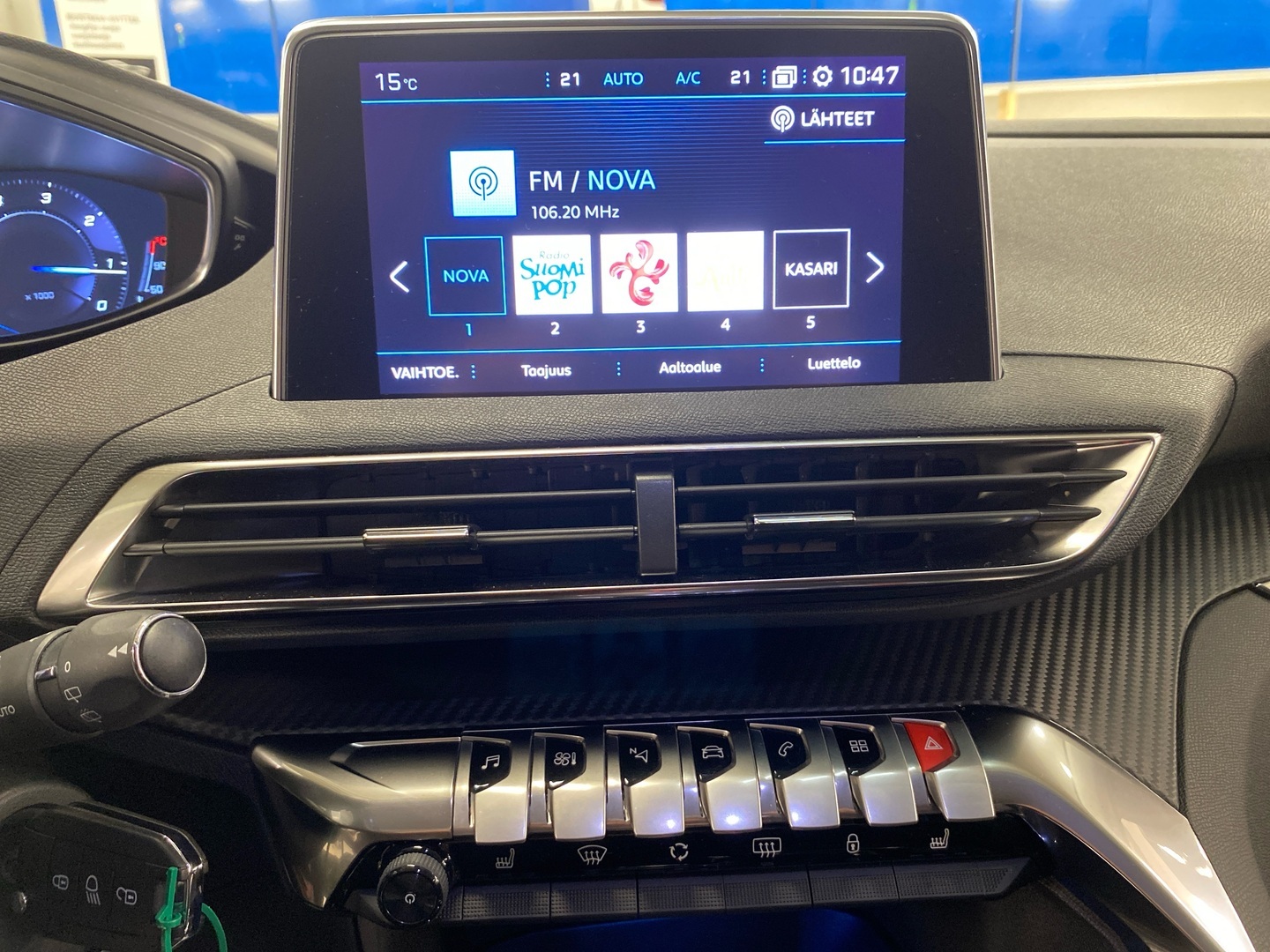 PEUGEOT 3008 2020