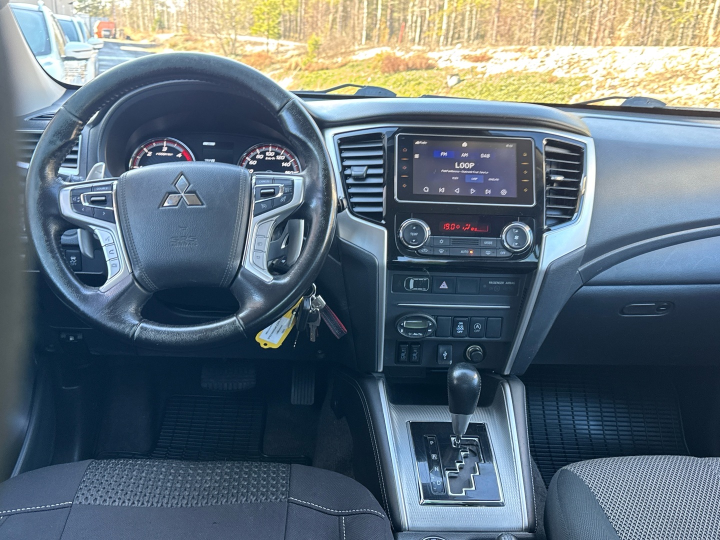 MITSUBISHI L200 2022