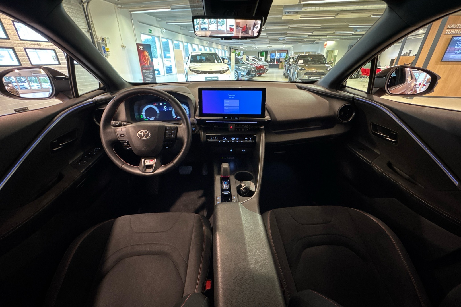 TOYOTA C-HR 2025