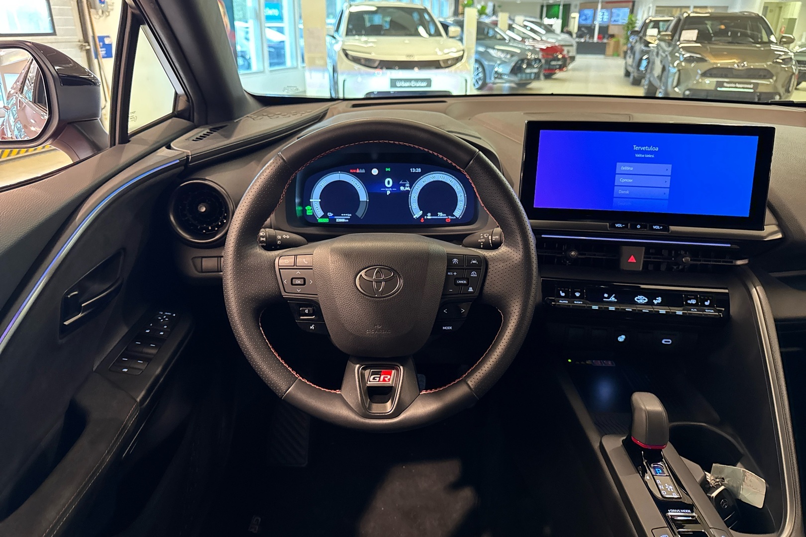 TOYOTA C-HR 2025