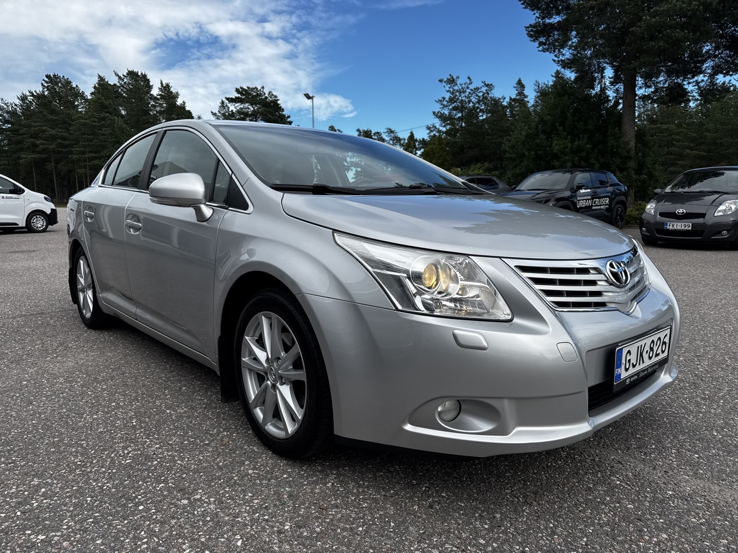 TOYOTA Avensis 2011
