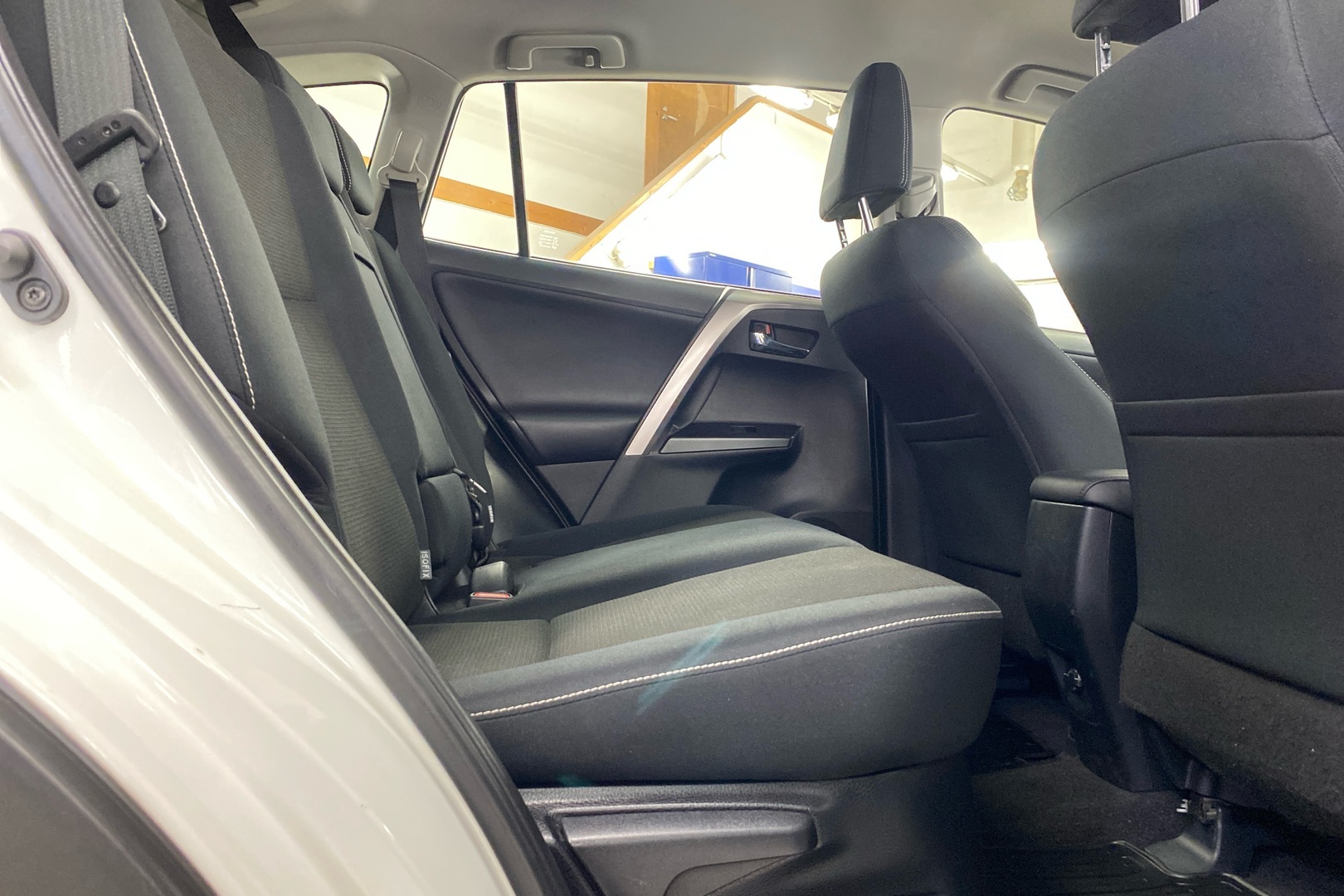 TOYOTA RAV4 2017