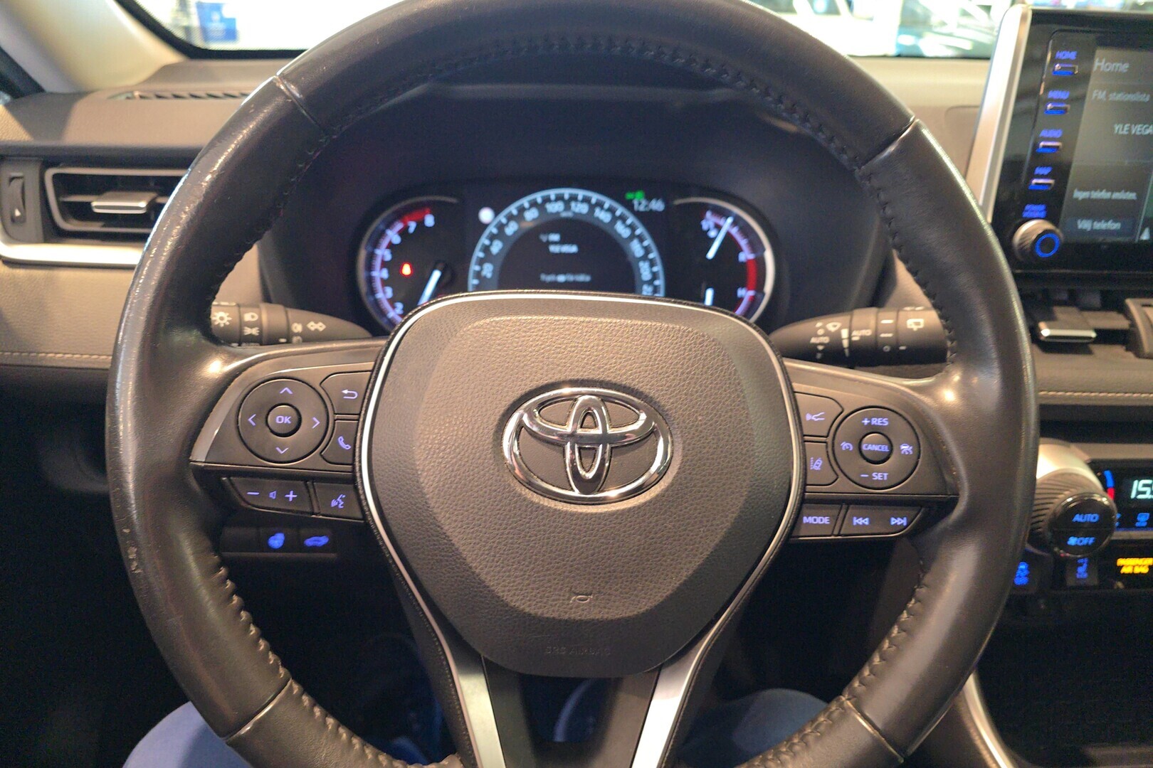 TOYOTA RAV4 2020