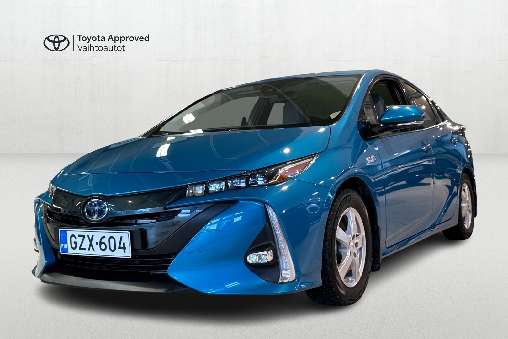 TOYOTA Prius Plug-in 2021