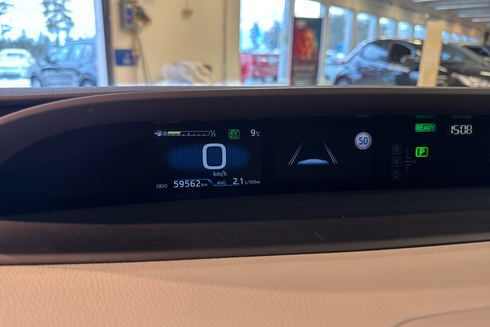 TOYOTA Prius Plug-in 2021