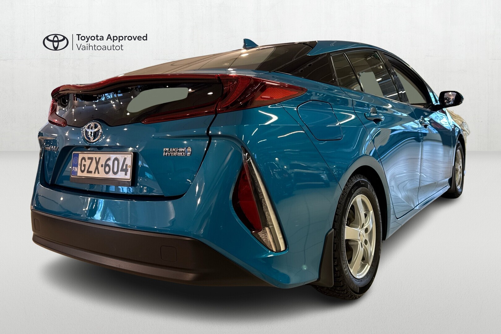 TOYOTA Prius Plug-in 2021
