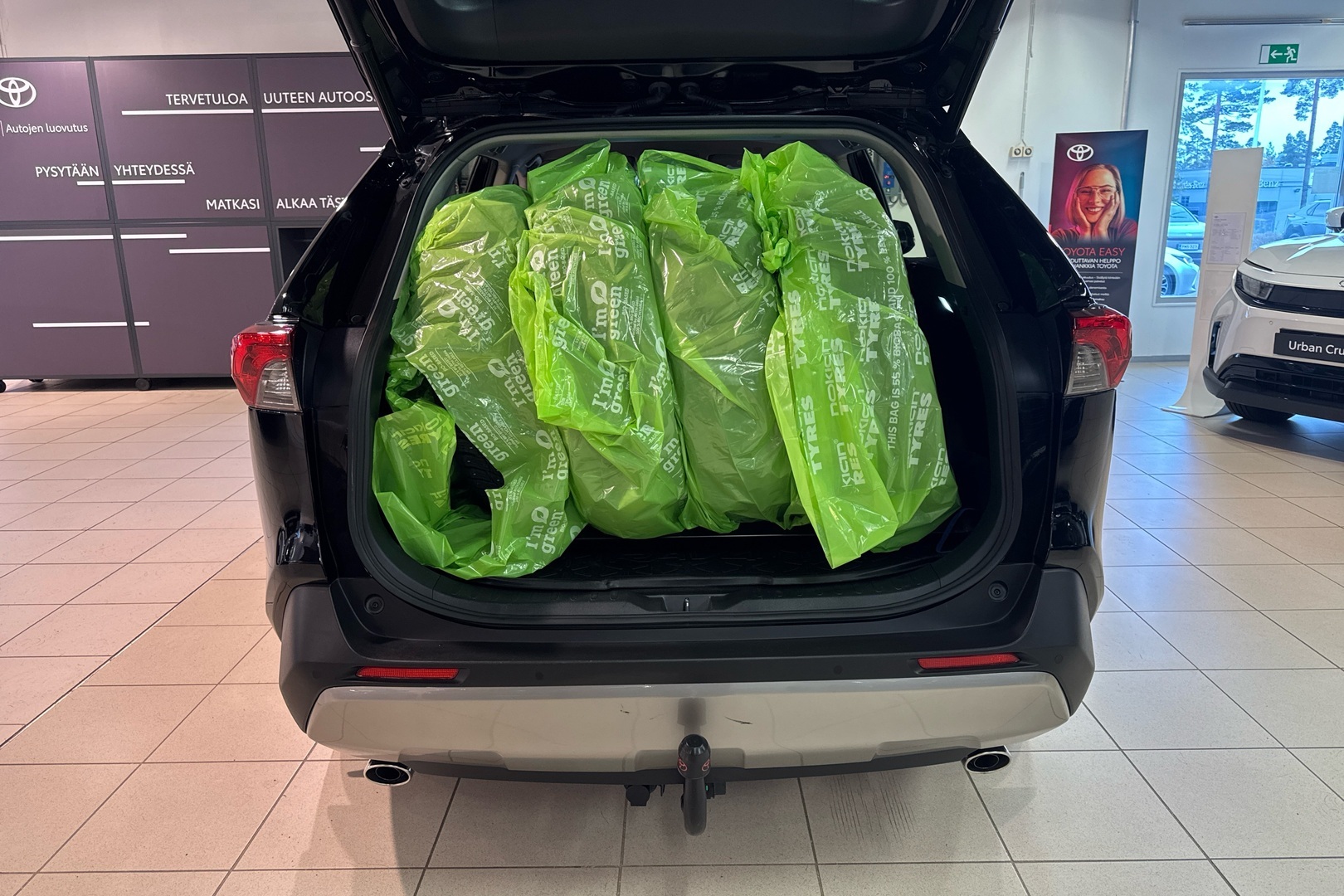 TOYOTA RAV4 2023