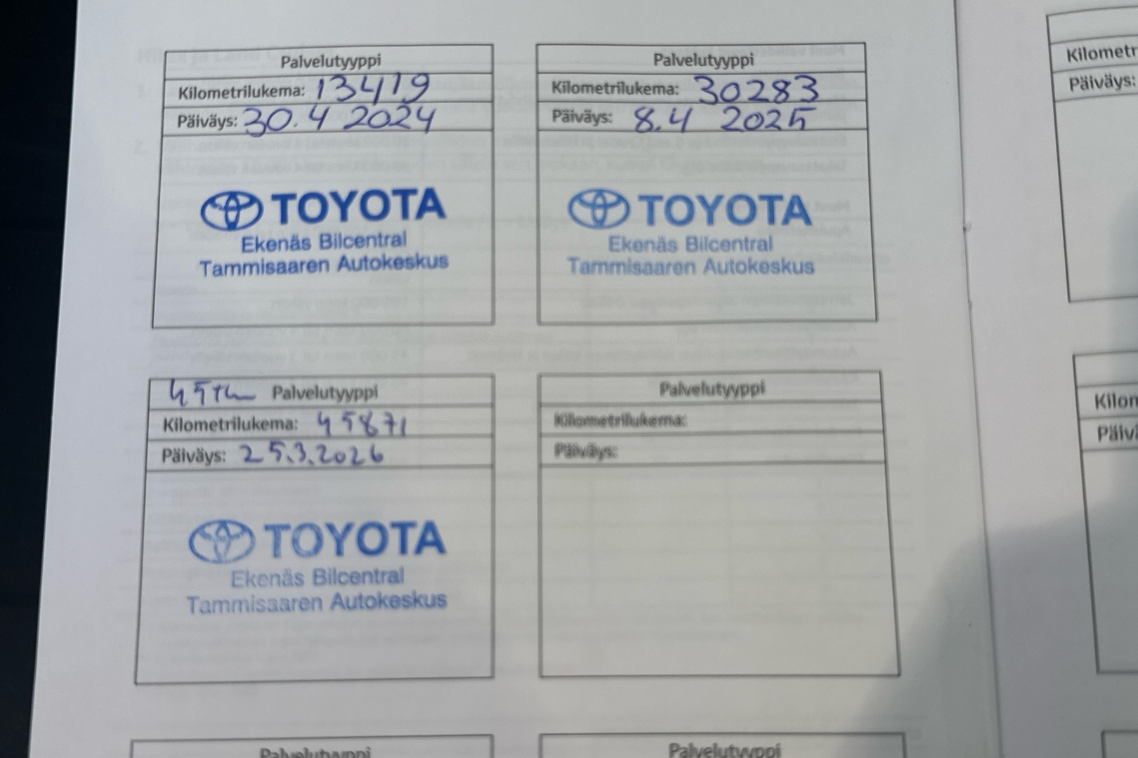 TOYOTA RAV4 2023