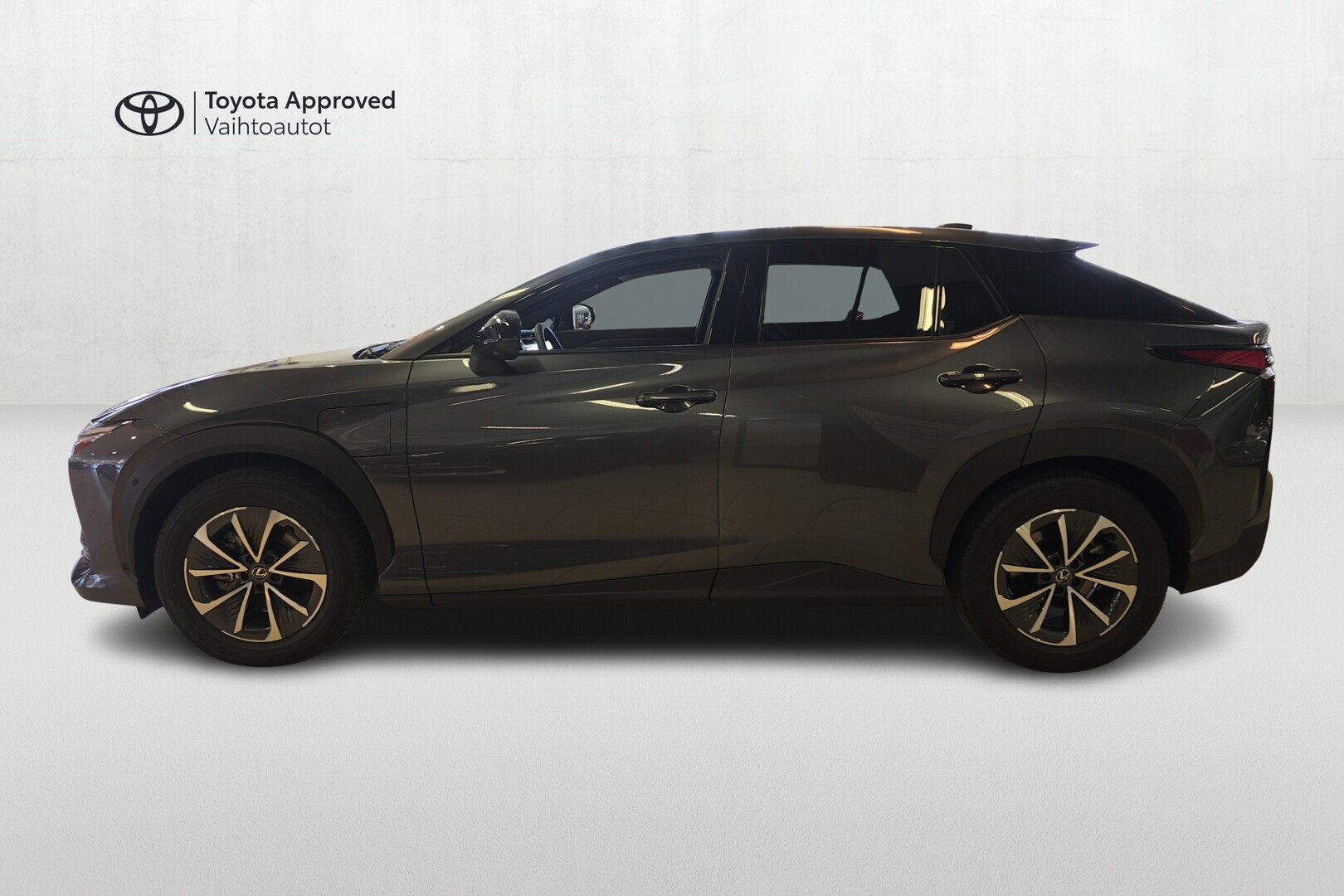 LEXUS RZ 2024