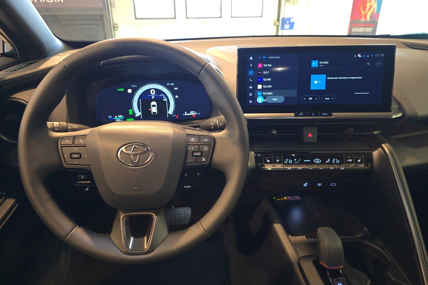 TOYOTA C-HR 2025