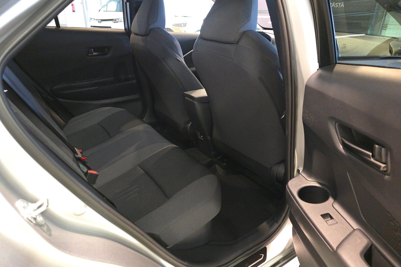 TOYOTA C-HR 2025