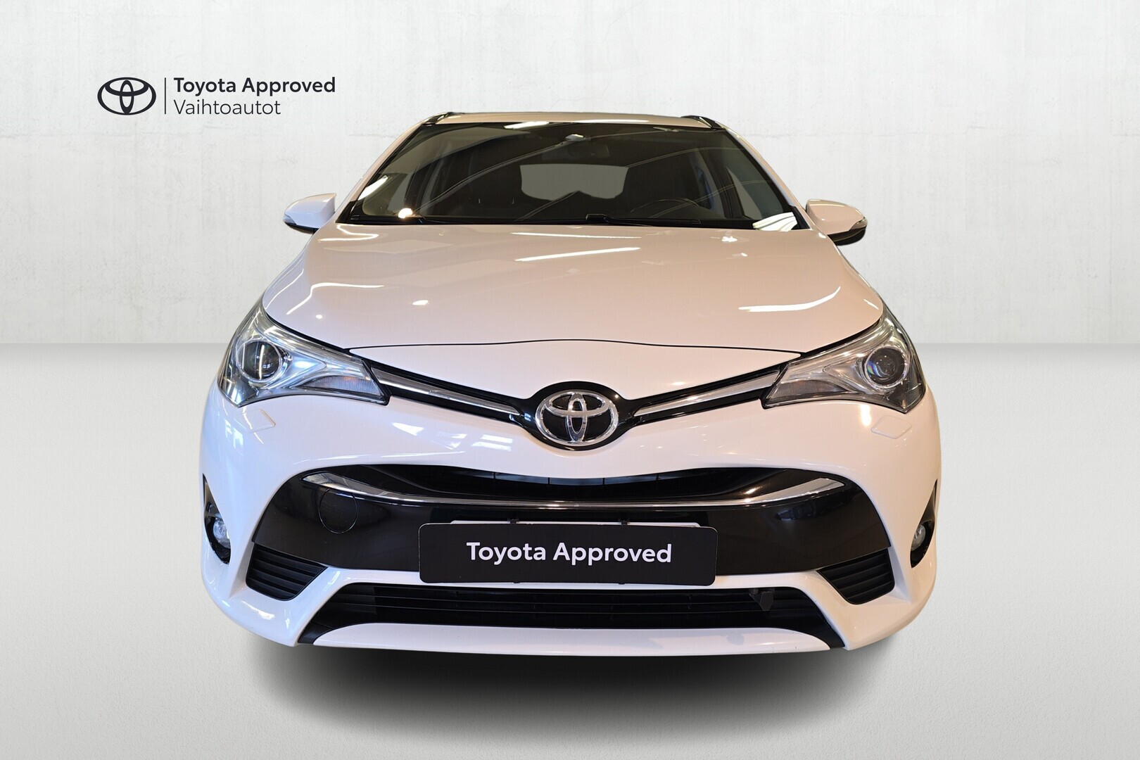 TOYOTA Avensis 2017