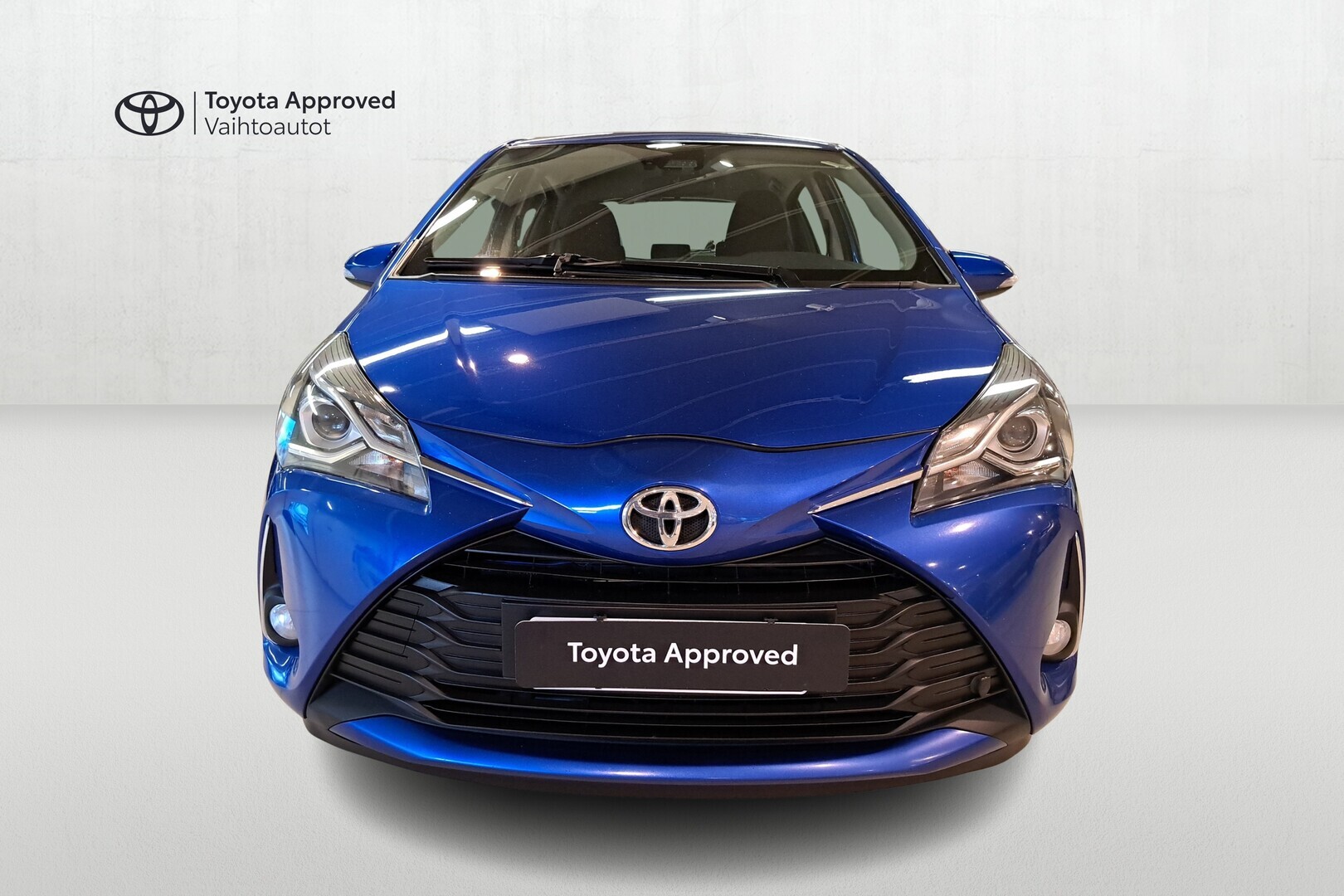 TOYOTA Yaris 2017