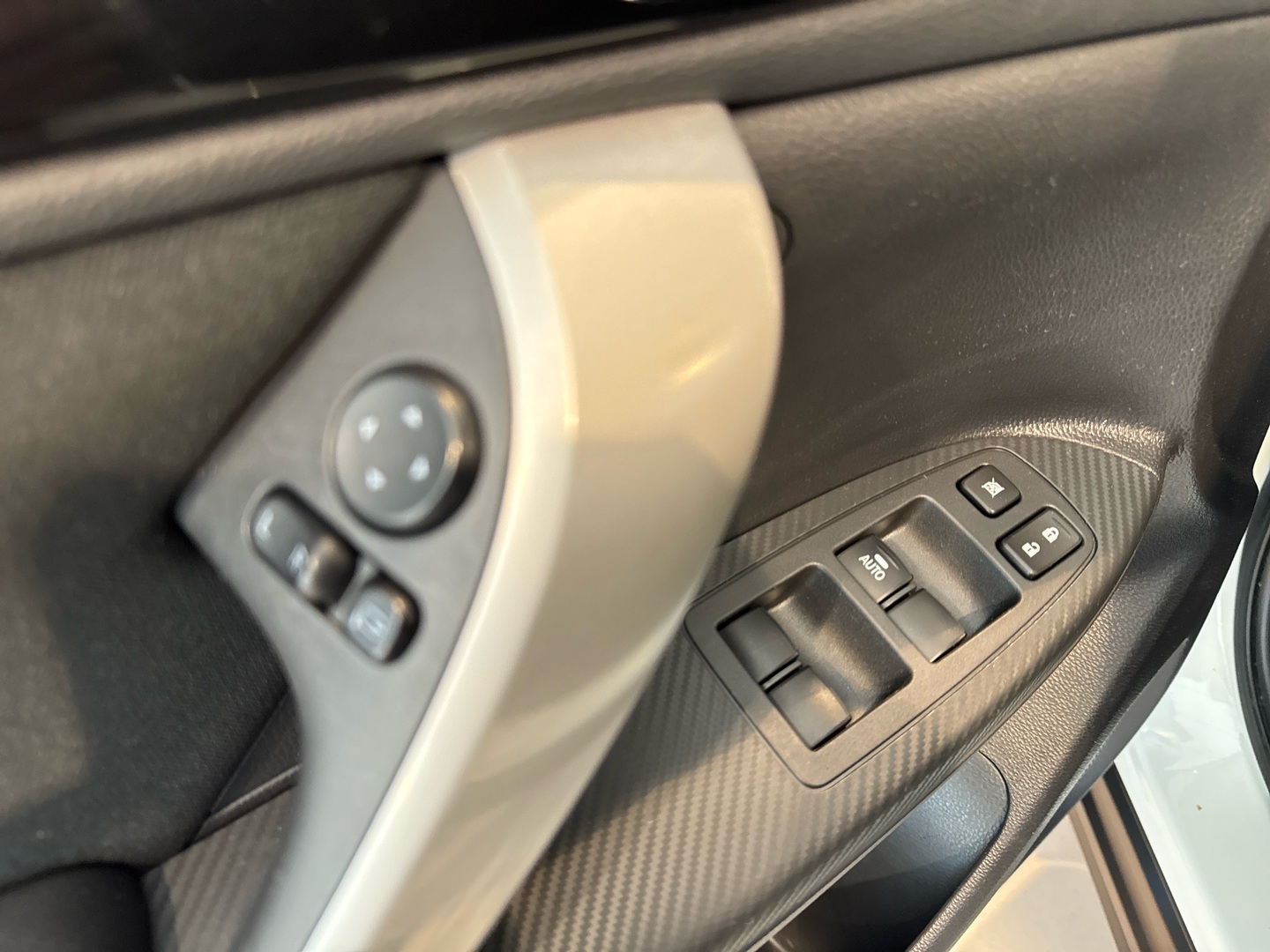MITSUBISHI Eclipse Cross 2022