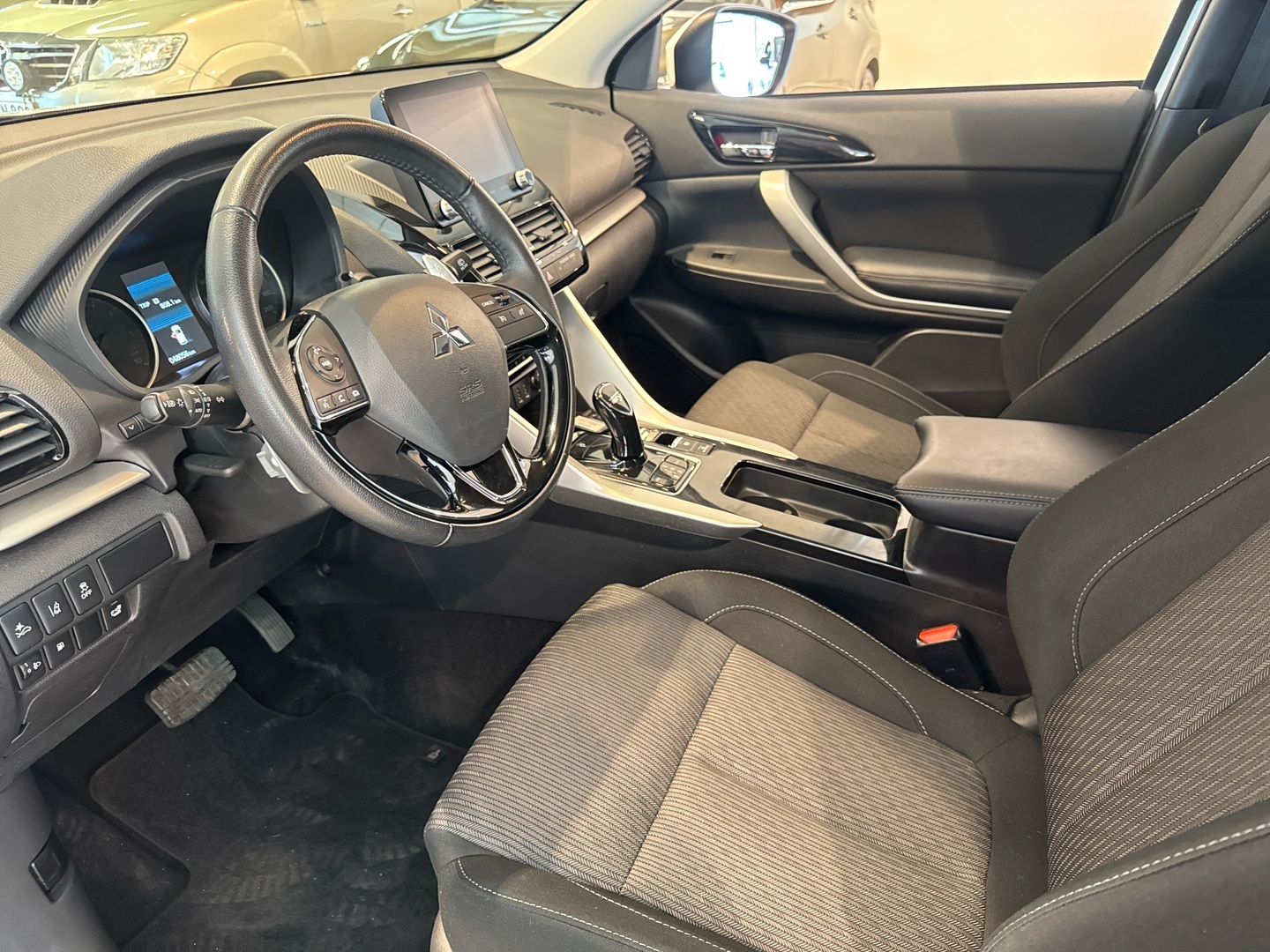 MITSUBISHI Eclipse Cross 2022
