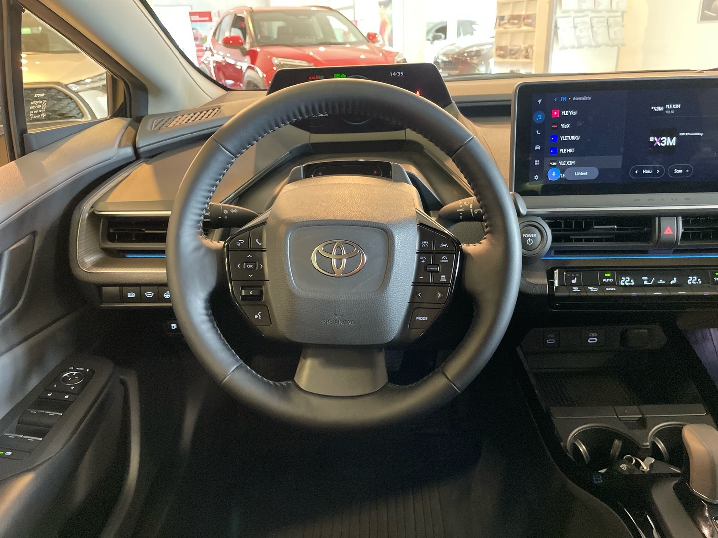 TOYOTA Prius Plug-in 2023