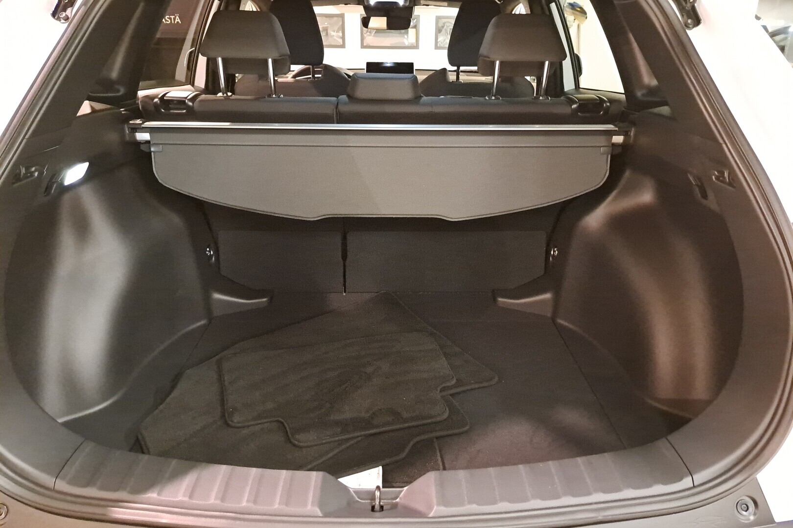 TOYOTA Corolla Cross 2025