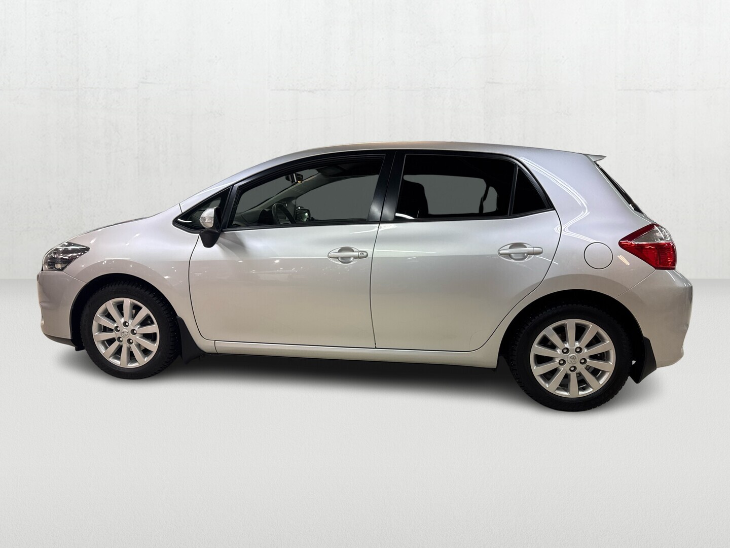 TOYOTA Auris 2012