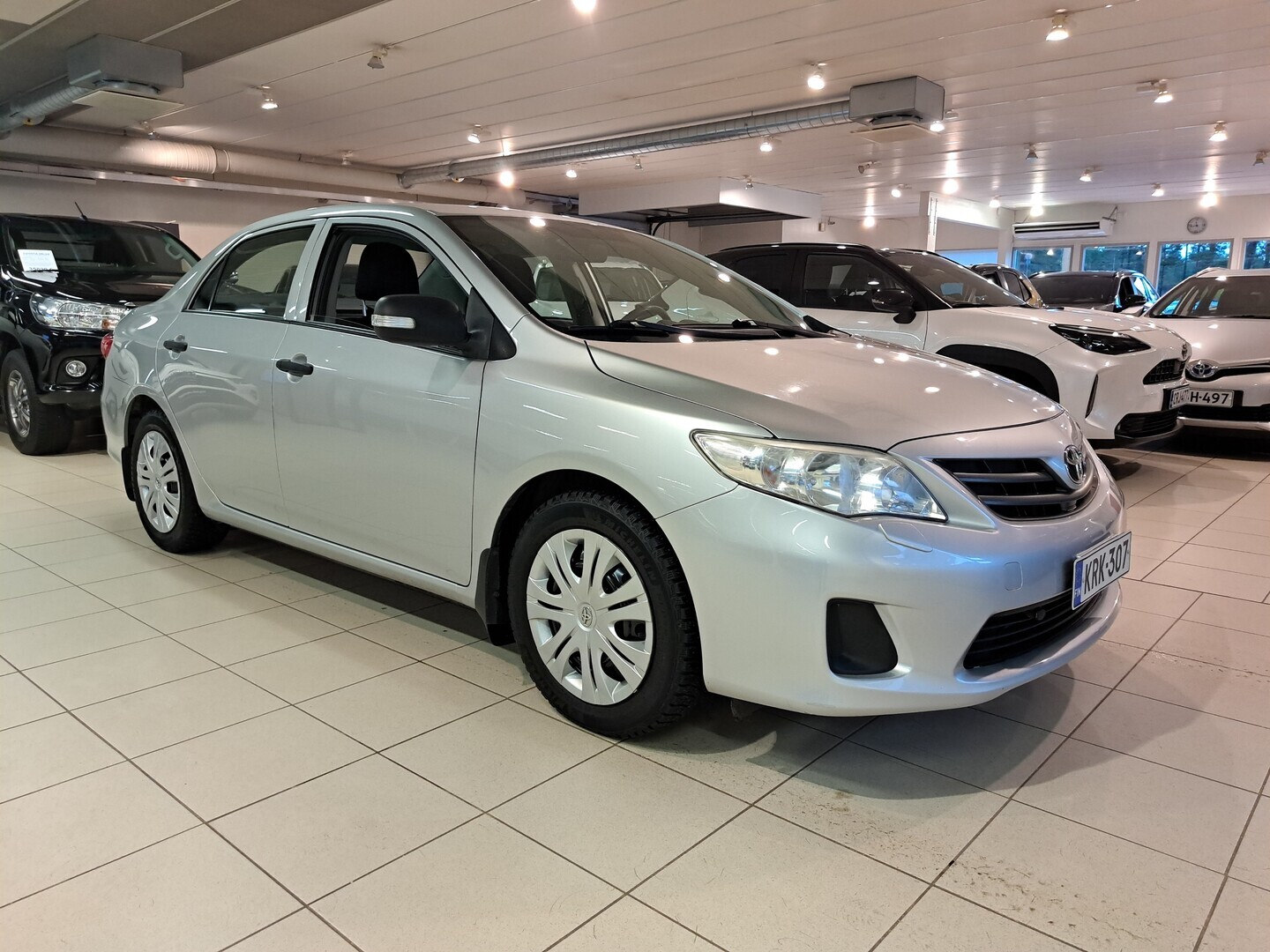 TOYOTA Corolla 2012