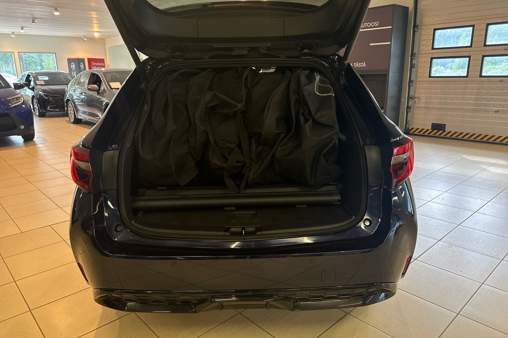 TOYOTA Corolla 2023