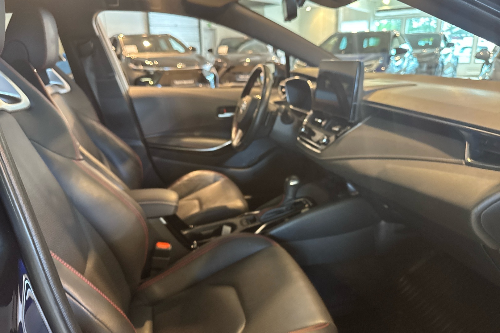 TOYOTA Corolla 2023