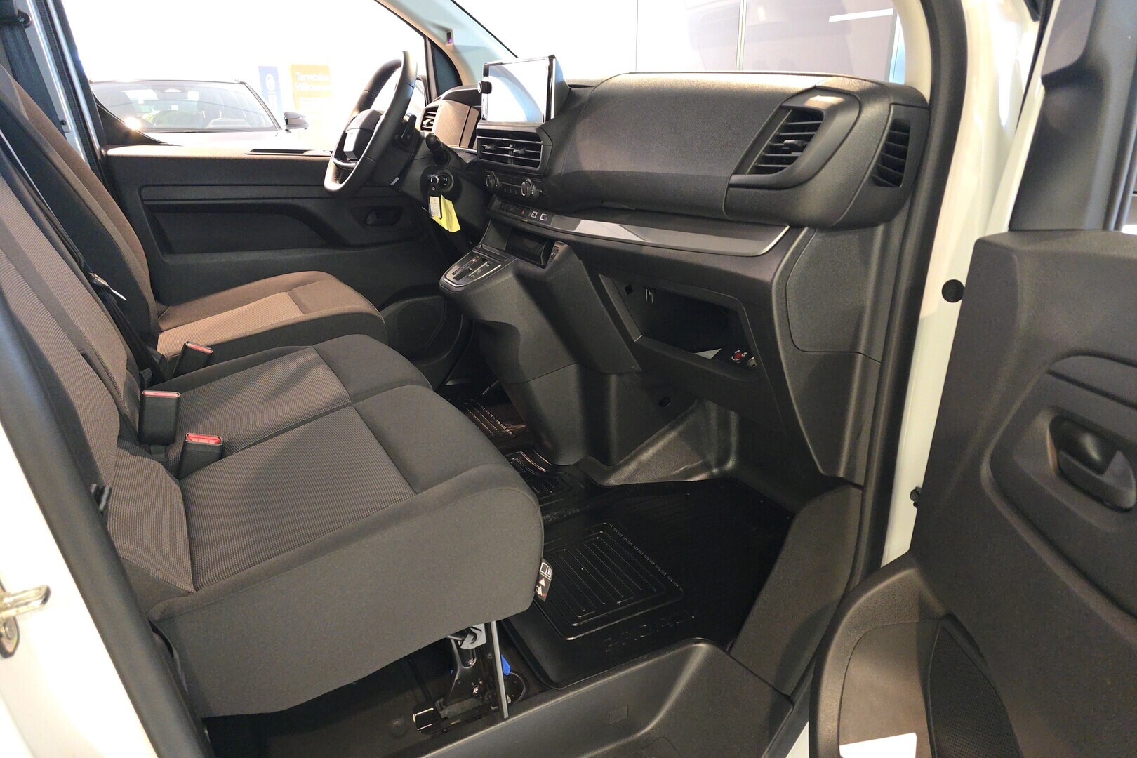 TOYOTA PROACE 2025