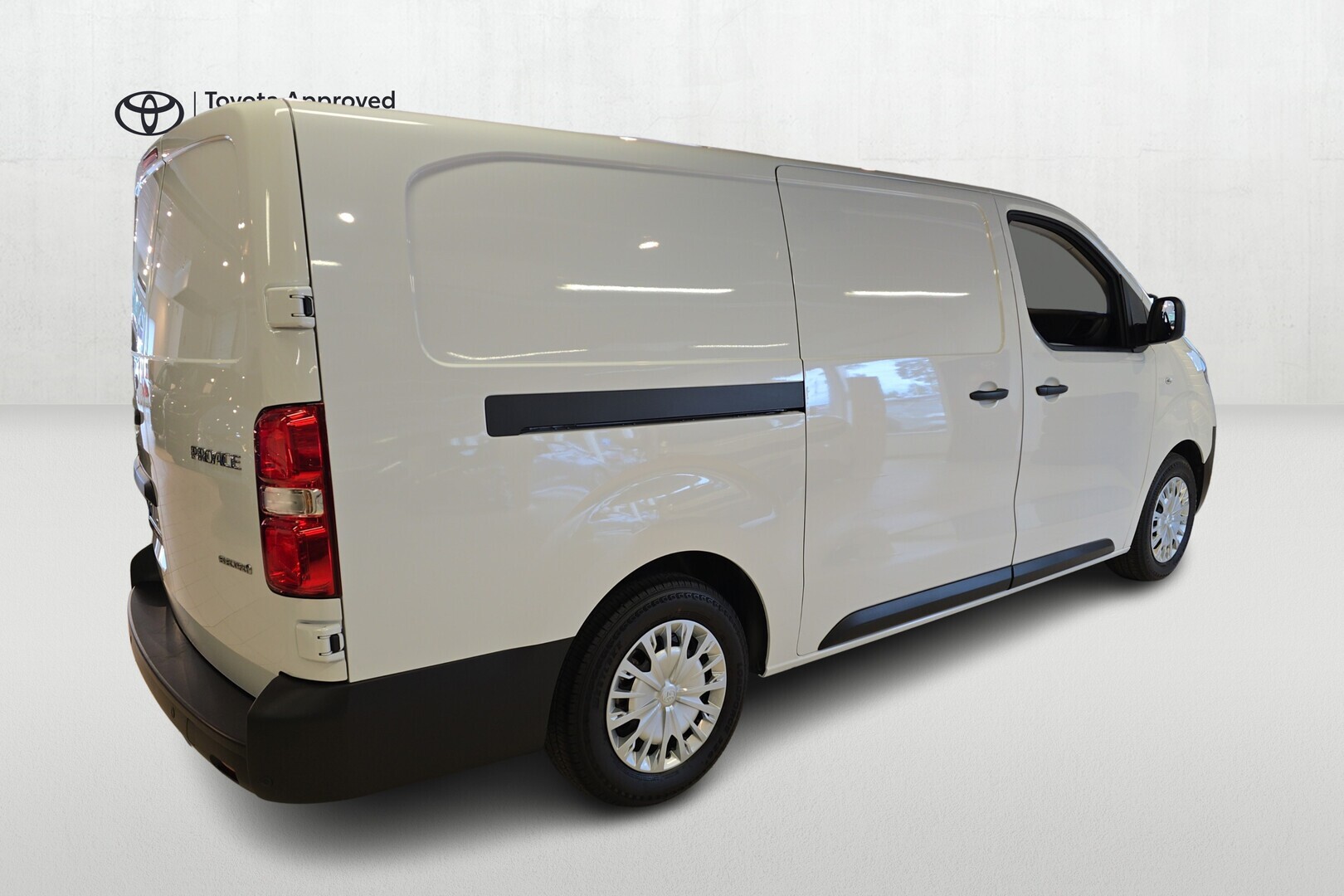 TOYOTA PROACE 2025